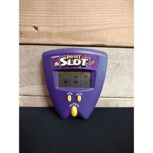 VTG Radica 1999 Pocket Slot Electronic Handheld Game ***TESTED***